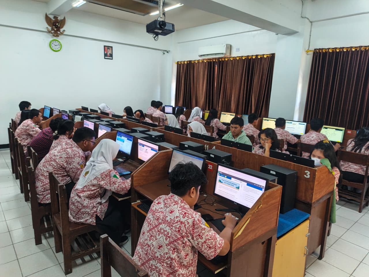 Asah Kemampuan Akademik, Siswa SMATAG Ikuti ICAS 2026 Bahasa Inggris dan Matematika