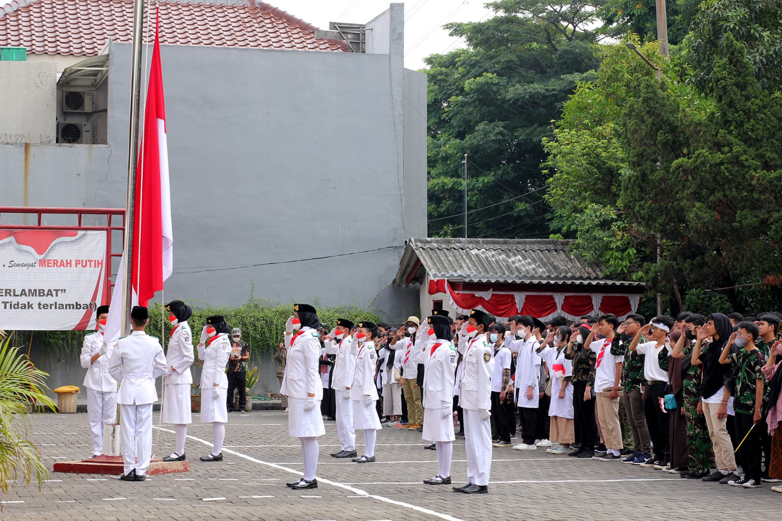 Upacara Bendera SMA 17 Agustus 1945 Memperingati Hari Pahlawan 10 November [repost:12 November 2022]